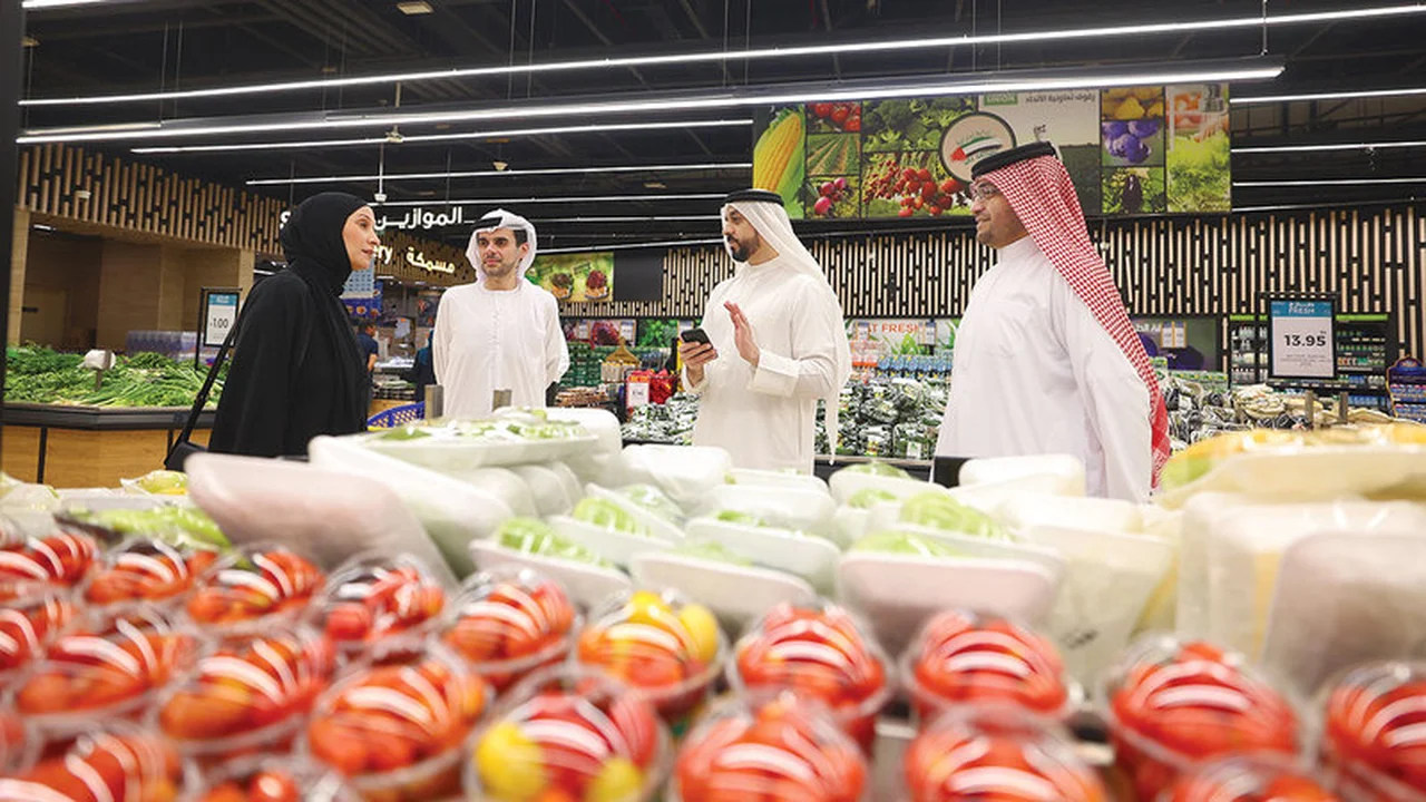 تحول لافت في النمط الاستهلاكي بالأسواق مع توفر واسع لكافة السلع الأساسية